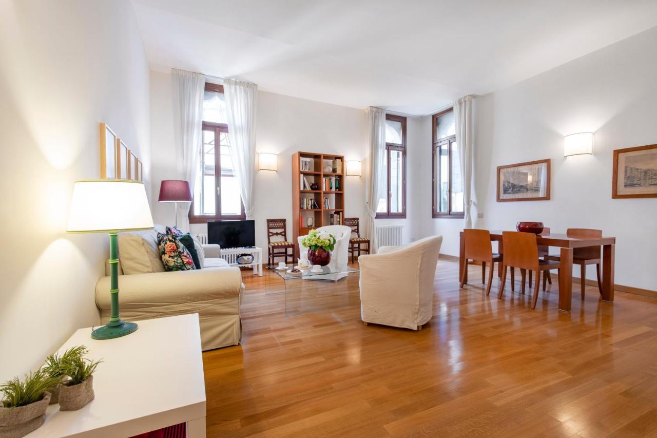 Ca Jole San Marco Apartment M02704210223 Венеция Экстерьер фото